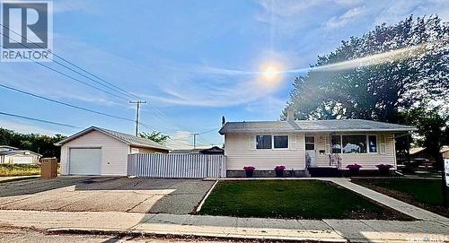125 Garnet STREET N  Regina, SK S4R 3S7