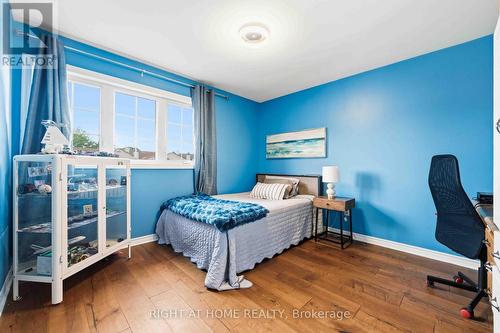 25 Waterton Crescent, Ottawa, ON - Indoor Photo Showing Bedroom