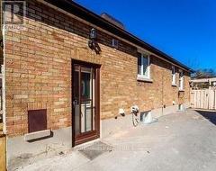 BASEMENT UNIT - 97 CENTRAL PARK BOULEVARD N Oshawa, ON L1G 5Y4