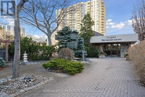 511 - 225 BAMBURGH CIRCLE , Toronto, Ontario M1W 3X9 2