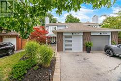 6298 STARFIELD CRESCENT  Mississauga, ON L5N 1X4