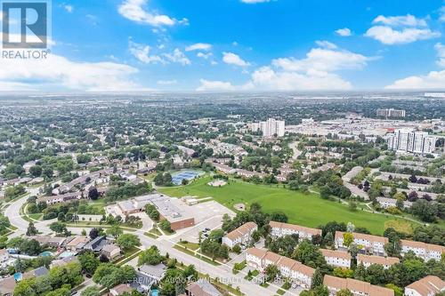 6298 Starfield Crescent, Mississauga, ON - Outdoor With View