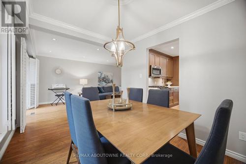 6298 Starfield Crescent, Mississauga, ON - Indoor Photo Showing Dining Room