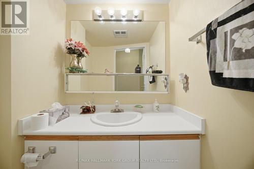 1406 - 600 Rexdale Boulevard, Toronto, ON - Indoor Photo Showing Bathroom