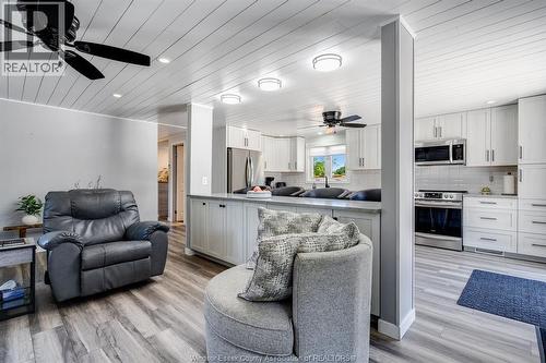 574 Bevel Line, Leamington, ON 