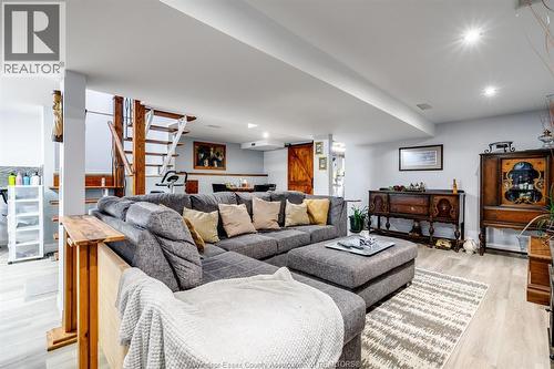 574 Bevel Line, Leamington, ON 