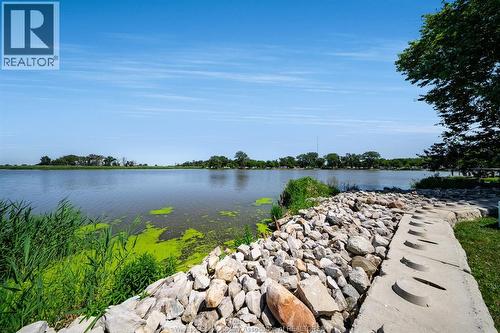 574 Bevel Line, Leamington, ON 