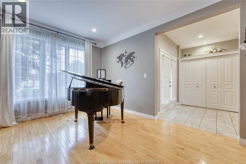 937 Pavan, Windsor, ON - Indoor Photo Showing Other Room