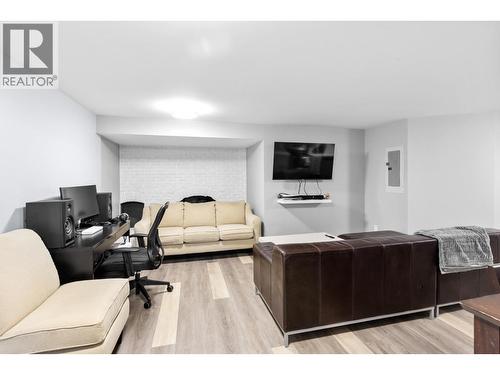 Legal suite LR - 3341 Broadview Road, West Kelowna, BC - Indoor Photo Showing Living Room