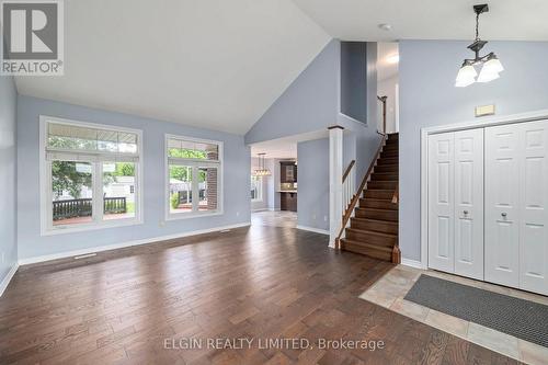 11 Kensington Court, St. Thomas, ON - Indoor