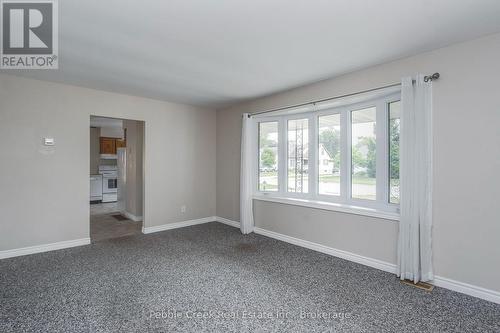 172 Elgin Avenue W, Goderich (Goderich (Town)), ON - Indoor Photo Showing Other Room