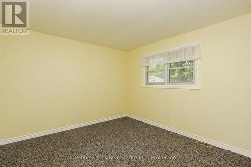 172 Elgin Avenue W, Goderich (Goderich (Town)), ON - Indoor Photo Showing Other Room
