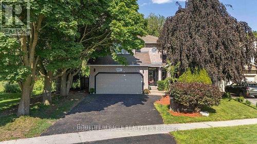 987 COPPERFIELD DRIVE  Oshawa, ON L1K 2E9
