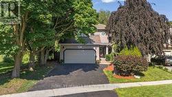 987 COPPERFIELD DRIVE Oshawa, ON L1K 2E9