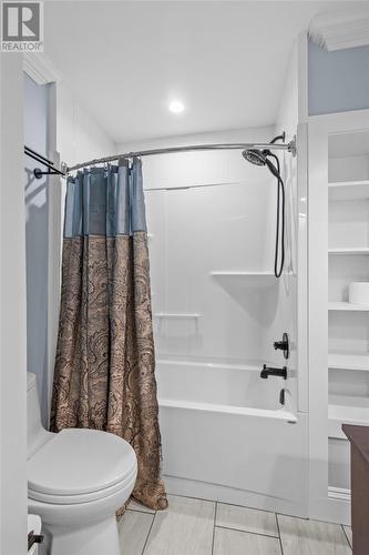 2 Blackmarsh Road, St. John'S, NL - Indoor Photo Showing Bathroom