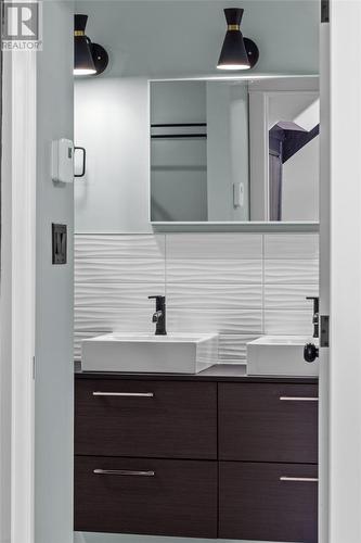 2 Blackmarsh Road, St. John'S, NL - Indoor