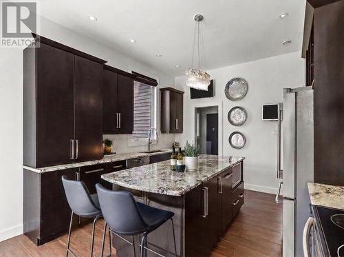 28 Flora Drive, Torbay, NL - Indoor Photo Showing Kitchen With Upgraded Kitchen