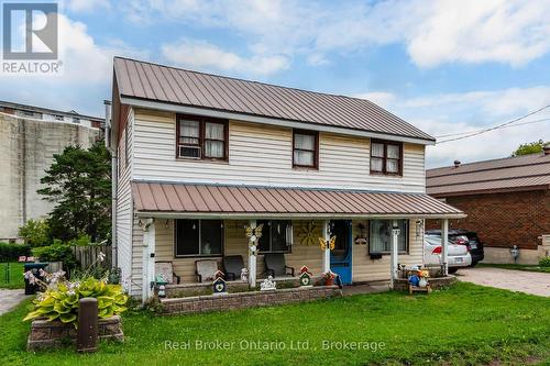 137 FOURTH STREET  Midland, ON L4R 3S9