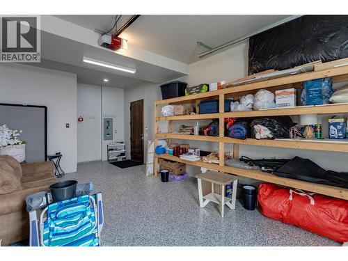 3666 Benvoulin Road, Kelowna, BC - Indoor