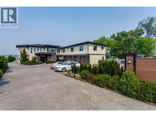 3666 Benvoulin Road, Kelowna, BC - Outdoor With Facade