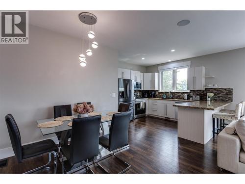 3666 Benvoulin Road, Kelowna, BC - Indoor