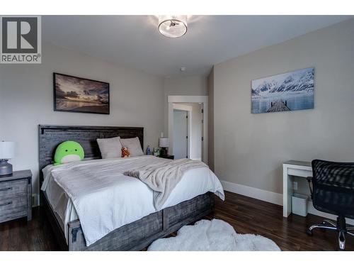 3666 Benvoulin Road, Kelowna, BC - Indoor Photo Showing Bedroom