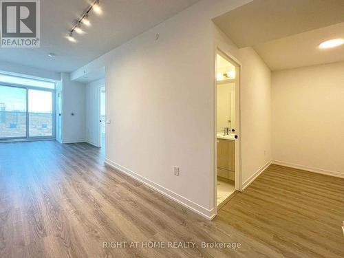 3907 - 8 Interchange Way, Vaughan, ON - Indoor Photo Showing Other Room