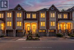 346 DOAK LANE Newmarket, ON L3Y 0A7