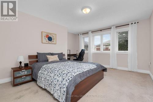 77 Graihawk Drive, Barrie, ON - Indoor Photo Showing Bedroom