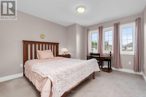 77 Graihawk Drive, Barrie, ON - Indoor Photo Showing Bedroom