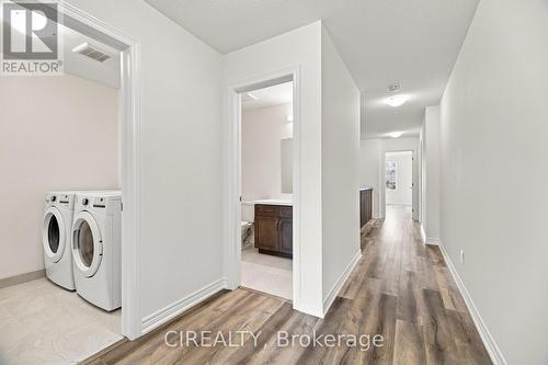 84 Valley Trail Place, Hamilton, ON - Indoor Photo Showing Laundry Room