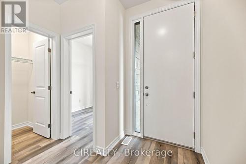 84 Valley Trail Place, Hamilton, ON - Indoor Photo Showing Other Room
