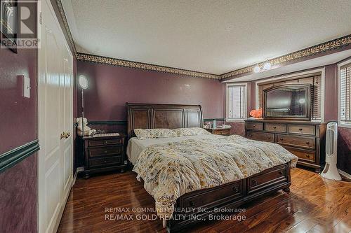 10 Squirreltail Way, Brampton, ON - Indoor Photo Showing Bedroom