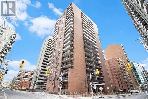 1204 - 475 Laurier Avenue W, Ottawa, ON - Outdoor With Facade