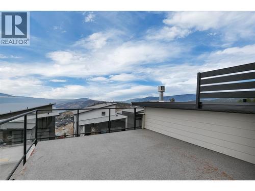 Roof Balcony - 1839 Grey Owl Court, Kelowna, BC - Outdoor