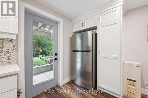 41 Westra Drive, Guelph (Willow West/Sugarbush/West Acres), ON - Indoor