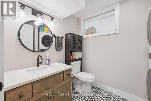 41 Westra Drive, Guelph (Willow West/Sugarbush/West Acres), ON - Indoor Photo Showing Bathroom