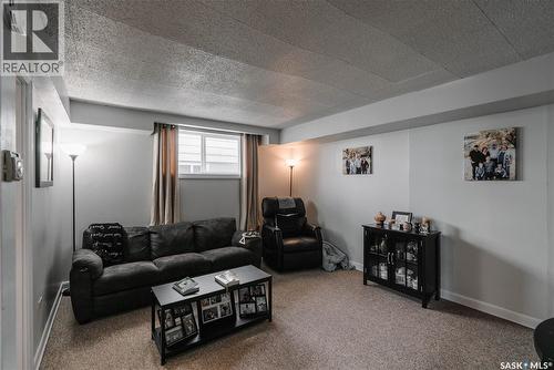 1012 2Nd Street E, Saskatoon, SK - Indoor