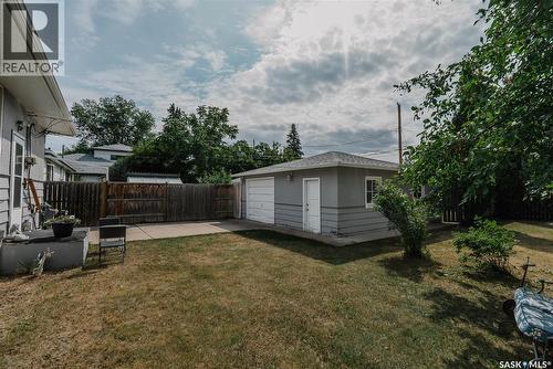 1012 2Nd Street E, Saskatoon, SK - Outdoor