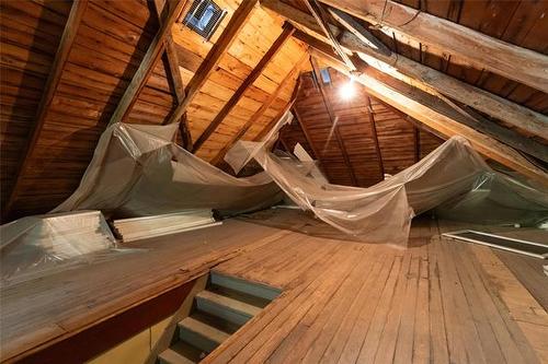 250 Toronto Ave, Morris, MB - Indoor Photo Showing Other Room