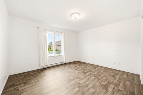 Chambre à coucher principale - 892 37E Rue B, Saint-Georges, QC - Indoor Photo Showing Other Room