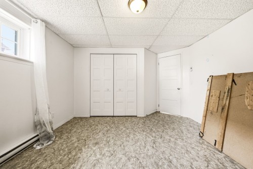 Chambre à coucher - 892 37E Rue B, Saint-Georges, QC - Indoor Photo Showing Other Room