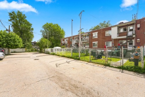 Courtyard - 2365  - 2367 Rue French, Montréal (Mercier/Hochelaga-Maisonneuve), QC - Outdoor