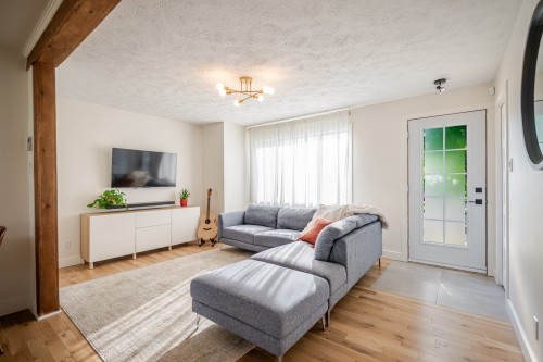 1327 Boul Brassard — photo 1