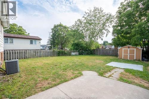 3381 Pineview Crescent, Windsor, ON - Outdoor