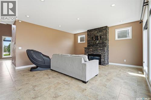 434 Atton Crescent, Saskatoon, SK - Indoor With Fireplace