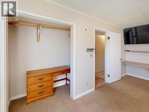 3763 Selkirk Ave, Powell River, BC - Indoor Photo Showing Other Room