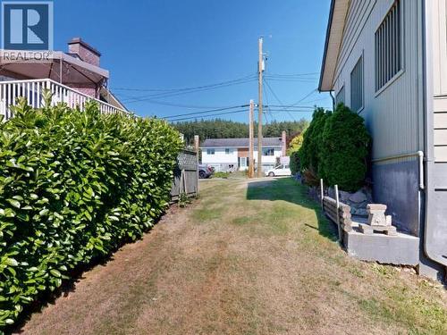 3763 Selkirk Ave, Powell River, BC - Outdoor