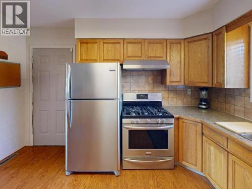 3763 Selkirk Ave, Powell River, BC - Indoor Photo Showing Kitchen