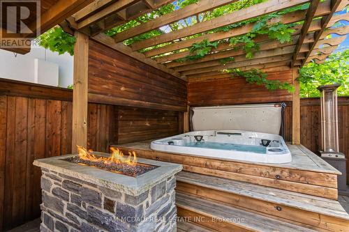 1031 Welwyn Drive, Mississauga, ON - Outdoor With Exterior
